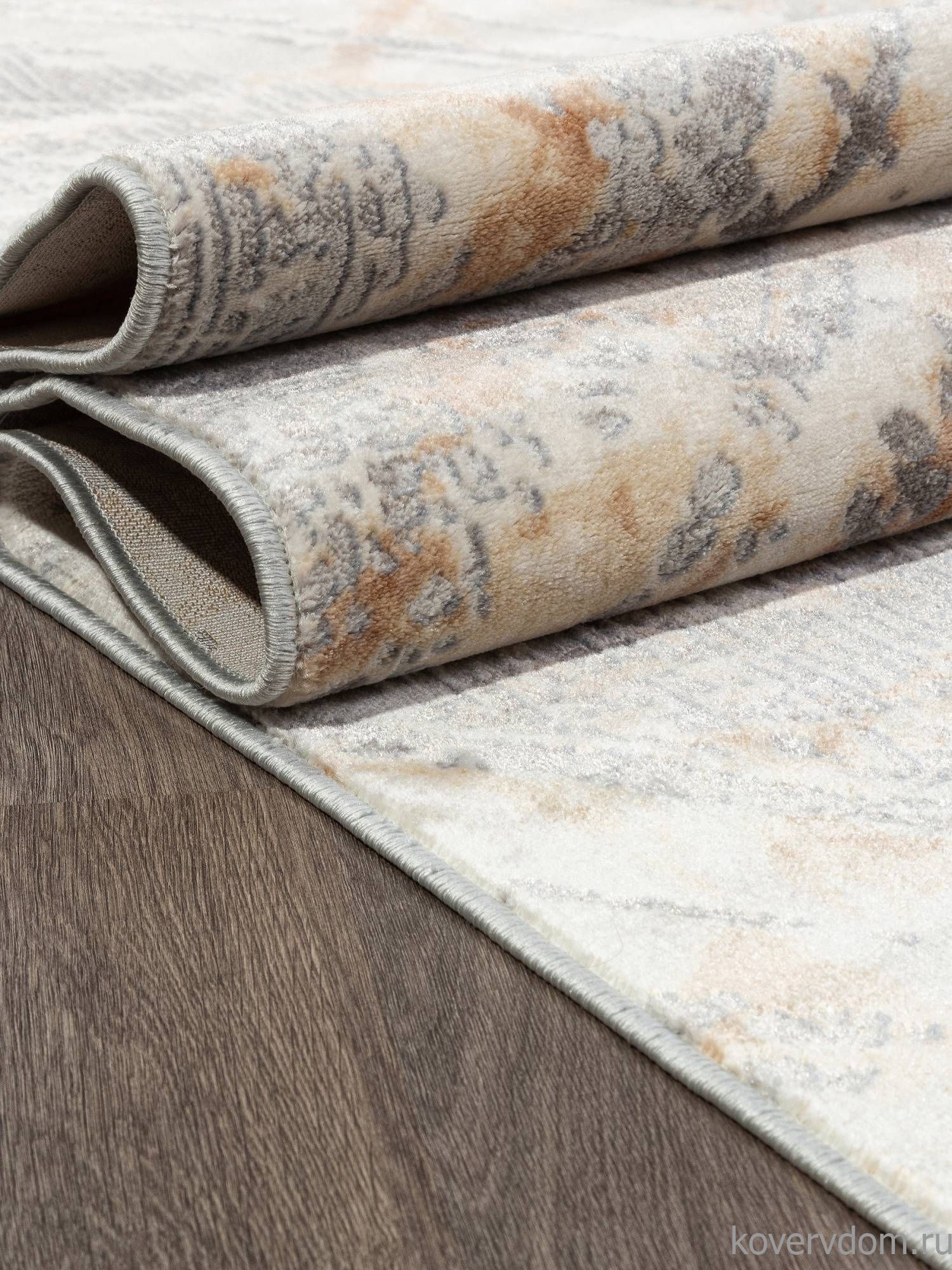 Ковер ZUMMA F245 ORANGE Ковер ZUMMA F245 ORANGE