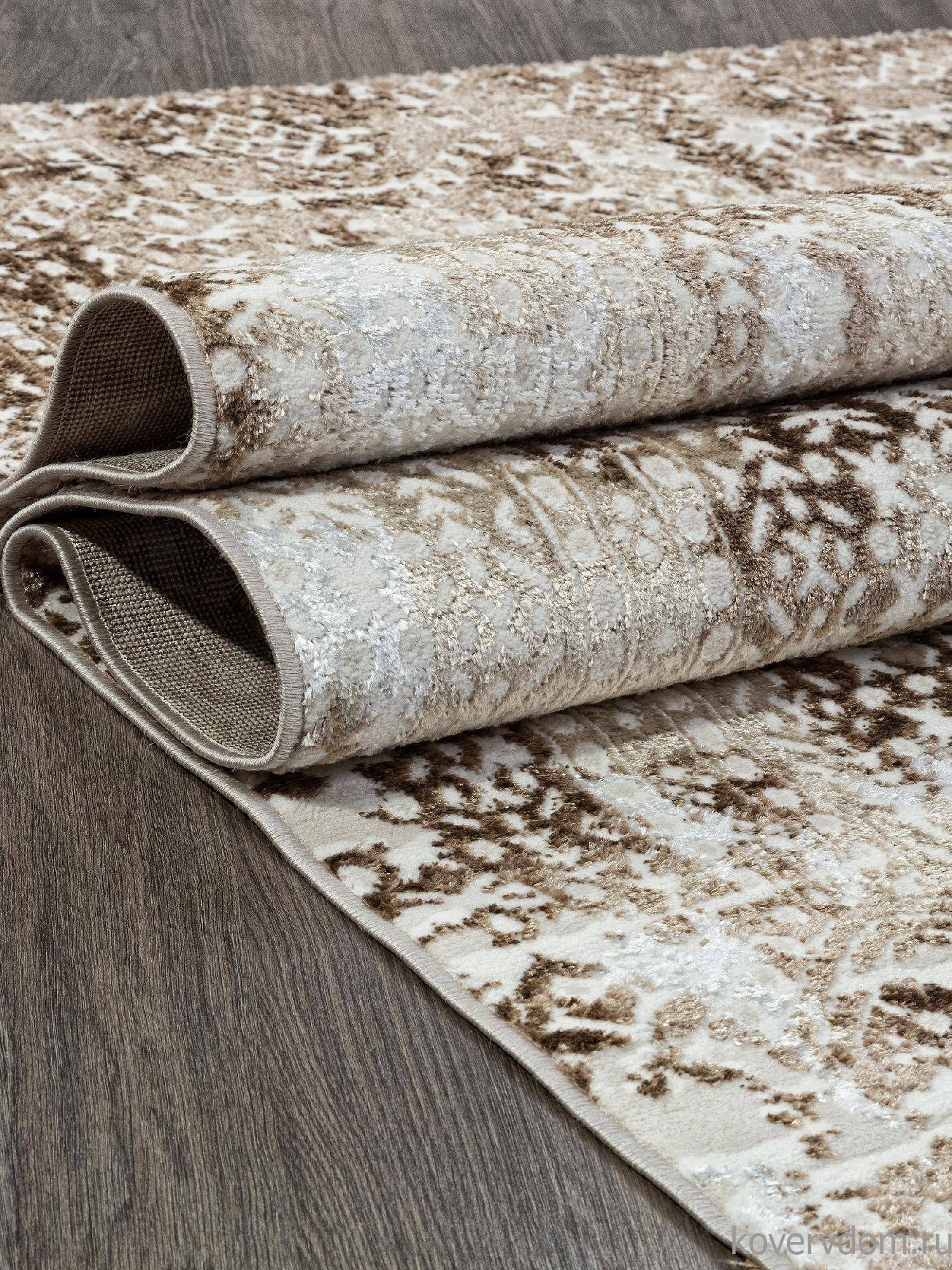 Ковер ANTEP-A O1699 665 CREAM / VIZON Ковер ANTEP-A O1699 665 CREAM / VIZON