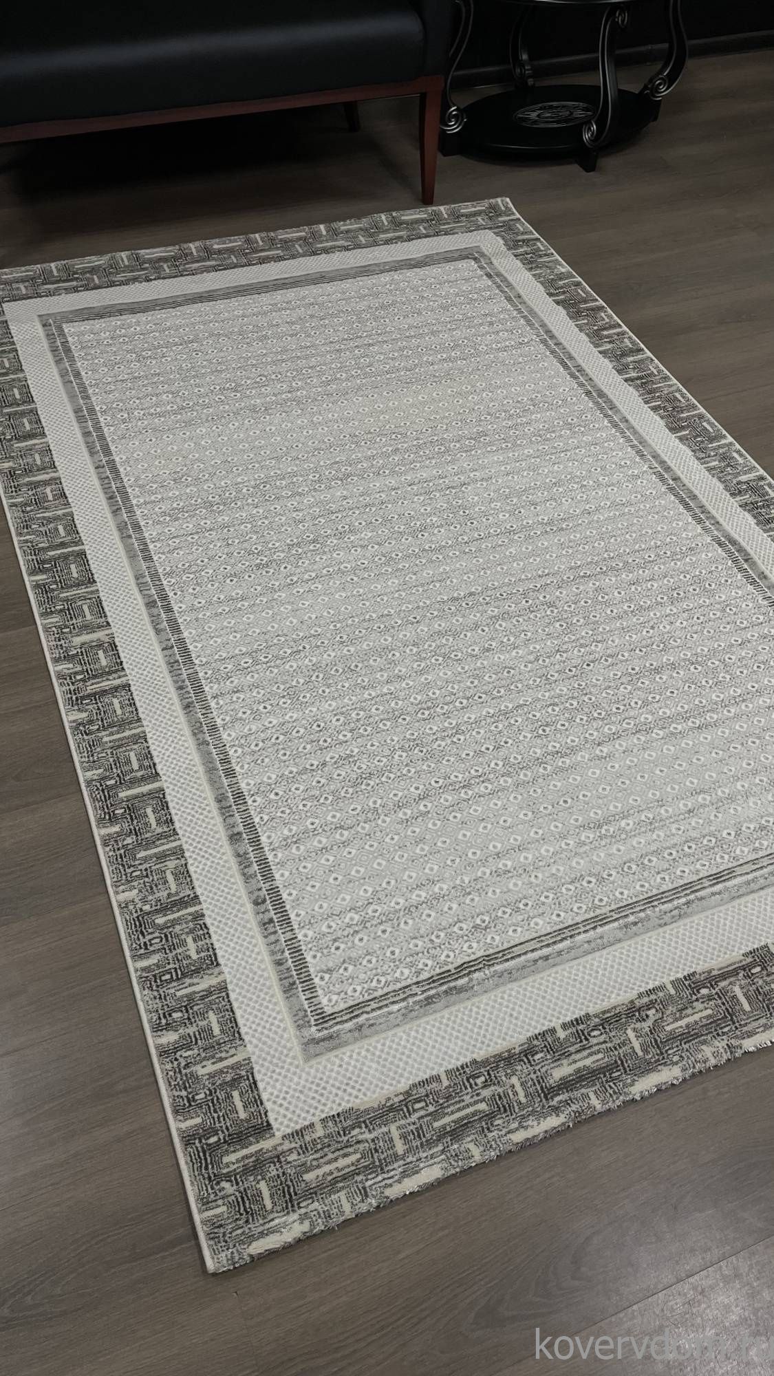 Ковер LILY 9317A S.WHITE / P.VIZON