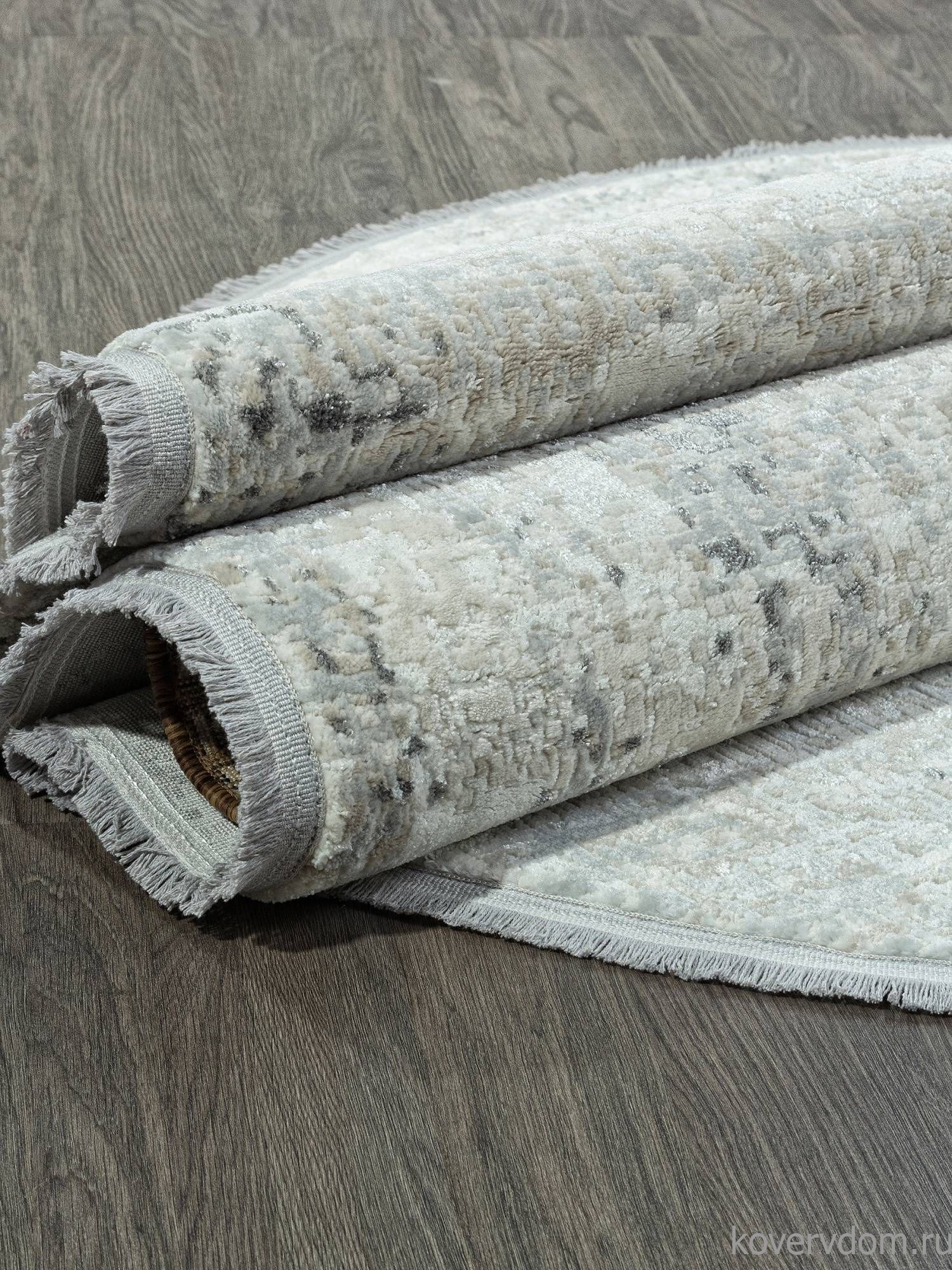 Ковер RUBI 26762Z CREAM / L.GREY Овал